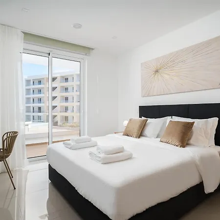 Marina View 11 With Pool By Homing