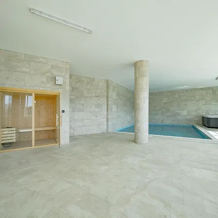 Marina View 11 With Pool By Homing Appartement